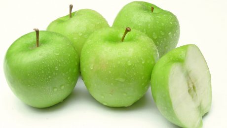 توصیه متخصصین دندانپزشکی تهران میوه های مفید برای دندان