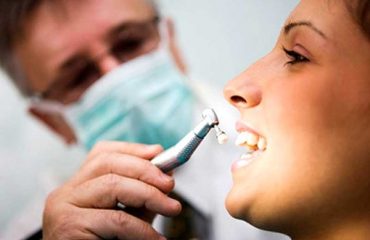 تزریق-بی-حسی-دندان-بدون-درد تزریق بی حسی دندان بدون درد